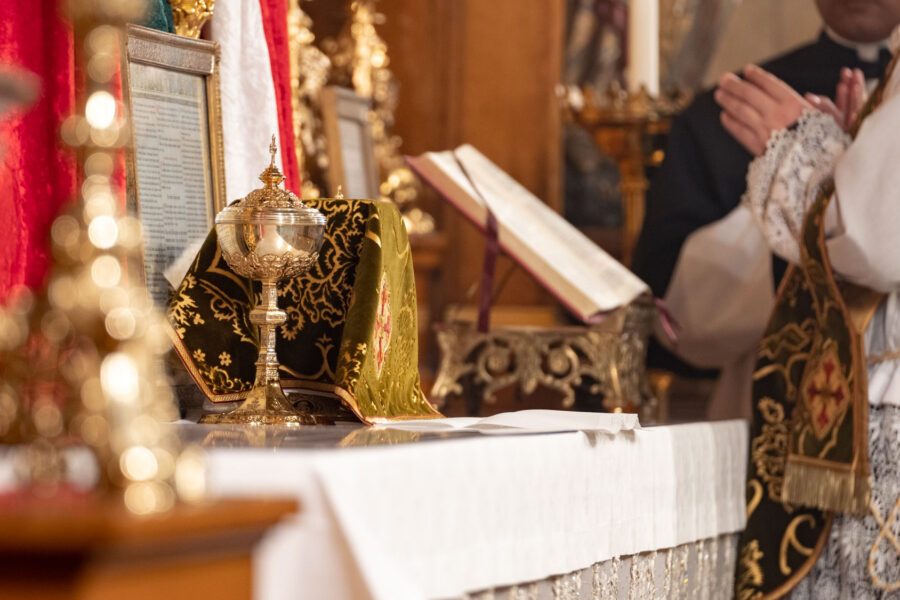 What is Latin Mass