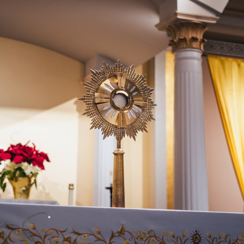 What is Holy Hour in Catholic Church?