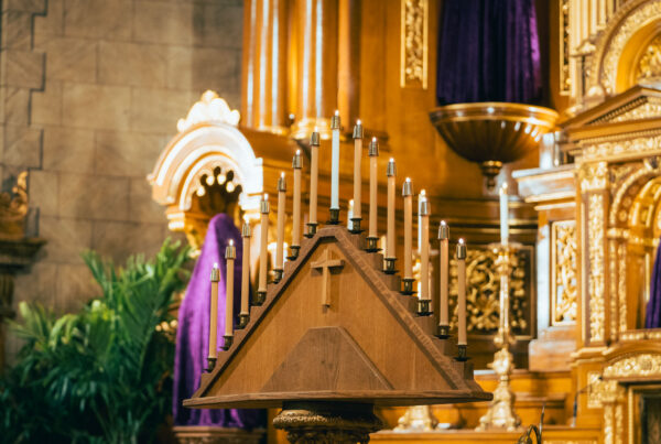 Tenebrae Service on Spy Wednesday